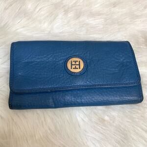 TOMMY HILFIGER Blue Pebbled Genuine Leather Flap Clutch Wallet